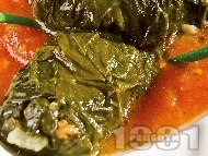 Рецепта Постни сарми от лапад с булгур и сушени манатарки в доматен сос в тенджера